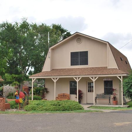 Texan Guest Ranch McAllen Ngoại thất bức ảnh