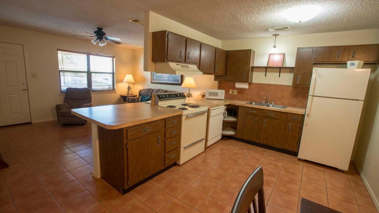 Texan Guest Ranch McAllen Ngoại thất bức ảnh